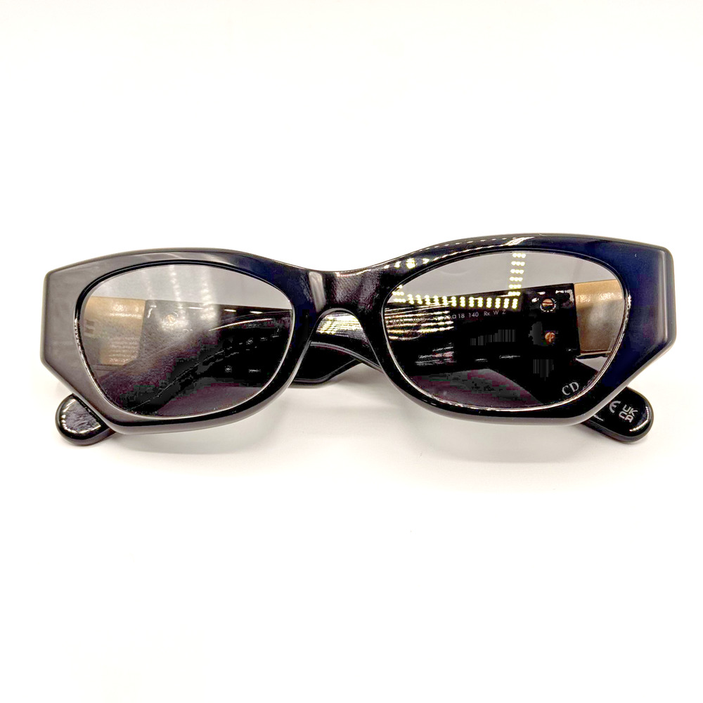 Christian Dior Sunglasses Lady 95.22 B1I 10A0 Black Butterly Gray Lens Cannage